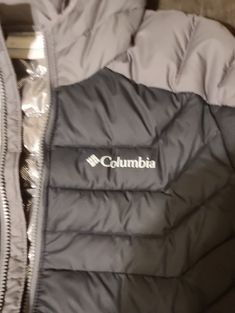 Columbia Black Jacket with Gray Accent Omi Heat Liner - Picture 2 of 6